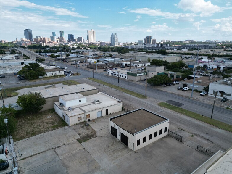 2616 White Settlement Rd, Fort Worth, TX à vendre - Photo de l’immeuble – Image 2 sur 7