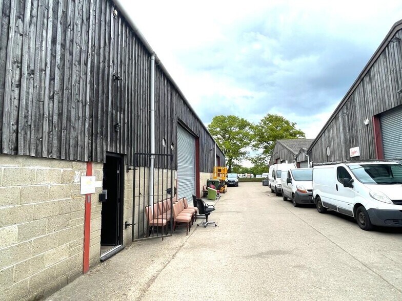 Peppard, Henley On Thames à louer - Photo de l’immeuble – Image 2 sur 2