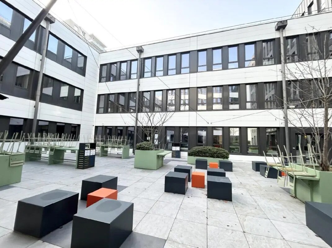 Bureau dans Villeurbanne à louer Photo de l’immeuble– Image 1 sur 16