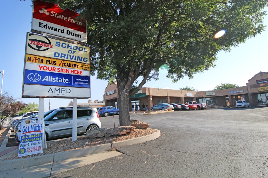 3750 Juan Tabo Blvd NE, Albuquerque, NM à louer - Photo de l’immeuble – Image 2 sur 7