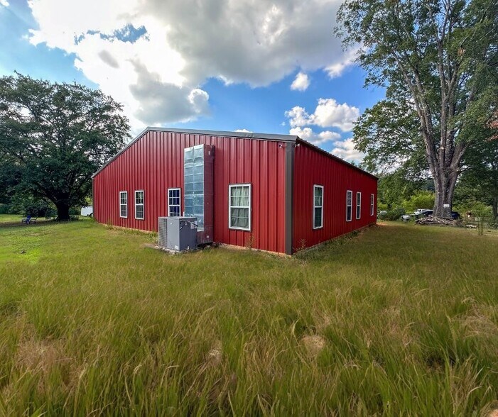 1730 Electronics Dr, Anniston, AL à vendre - Photo de l’immeuble – Image 2 sur 25