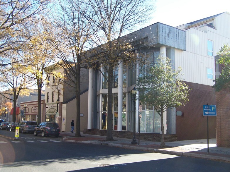 32 W Loockerman St, Dover, DE à louer - Photo de l’immeuble – Image 3 sur 6