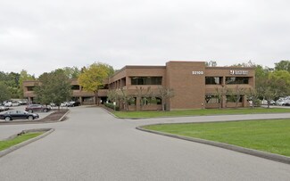 Plus de détails pour 32100 Telegraph Rd, Bingham Farms, MI - Médical à louer
