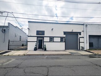 Plus de détails pour 130 Railroad Ave, Hackensack, NJ - Industriel/Logistique à louer