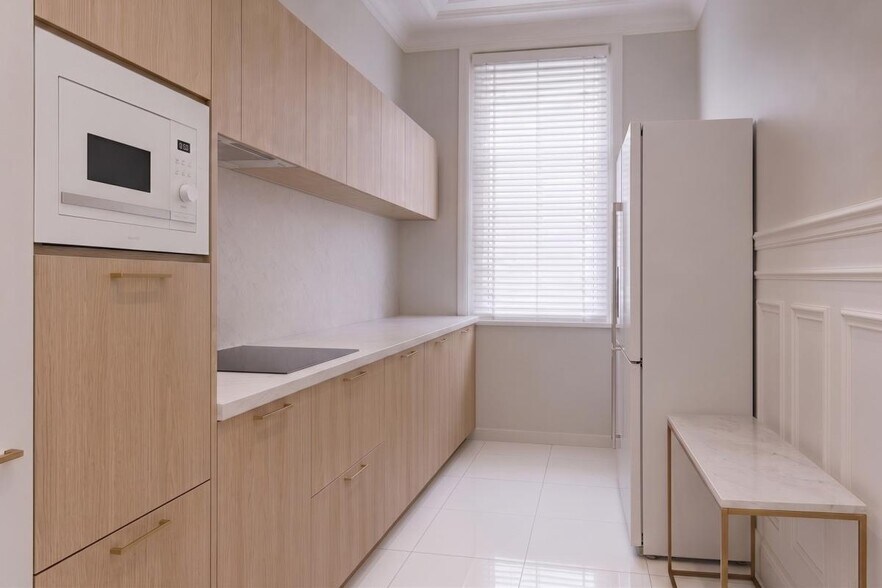 Bureau dans Paris à vendre - Photo intérieure – Image 2 sur 3