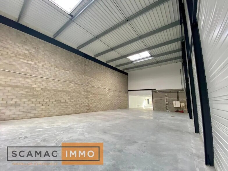 Local d'activités dans Bondoufle à vendre - Photo intérieure – Image 2 sur 7