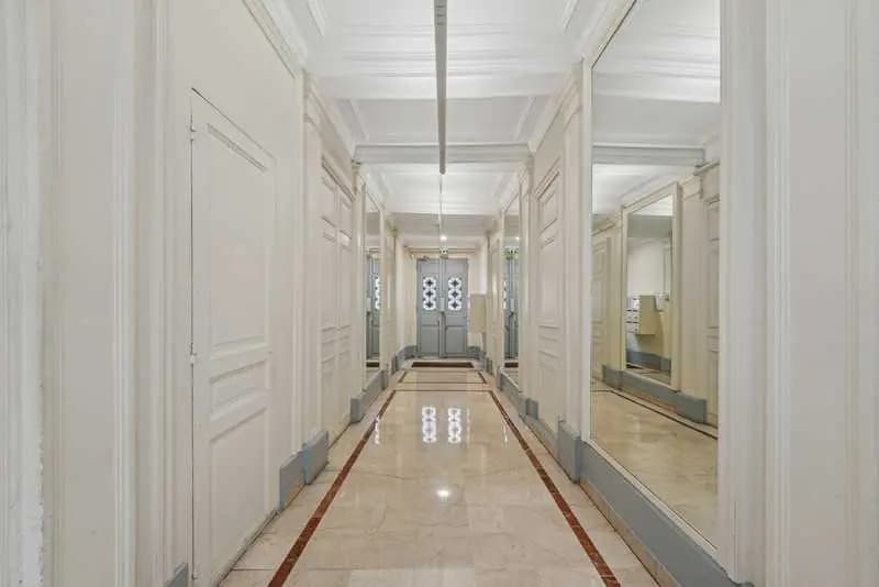 23 Rue Lavoisier, Paris à louer - Photo de l’immeuble – Image 2 sur 10