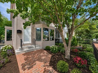 Plus de détails pour 400 8th St NE, Washington, DC - Bureau à louer