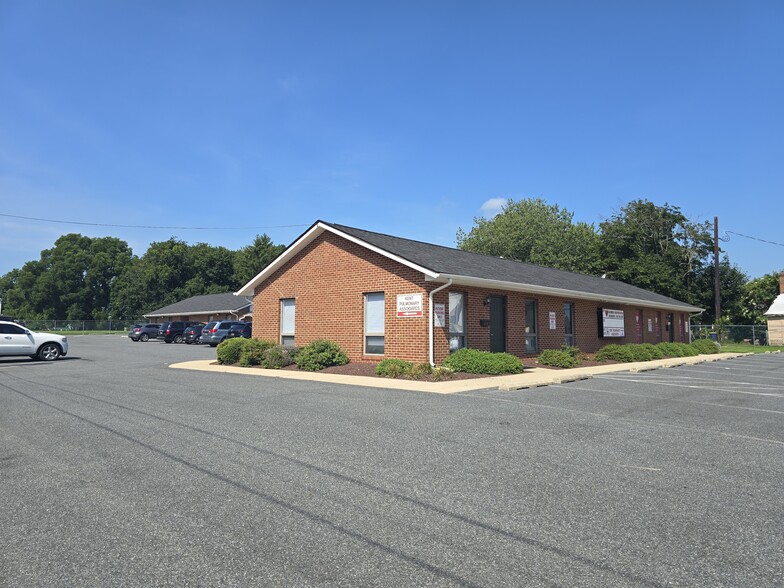 213 N Main St, Smyrna, DE à vendre - Photo de l’immeuble – Image 1 sur 6
