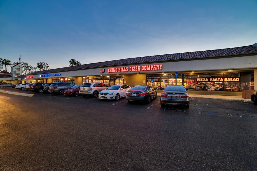 14550-14610 Pipeline Ave, Chino, CA à louer - Photo de l’immeuble – Image 2 sur 10