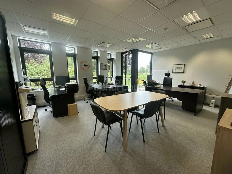 Bureau dans Schiltigheim à vendre - Photo de l’immeuble – Image 1 sur 7