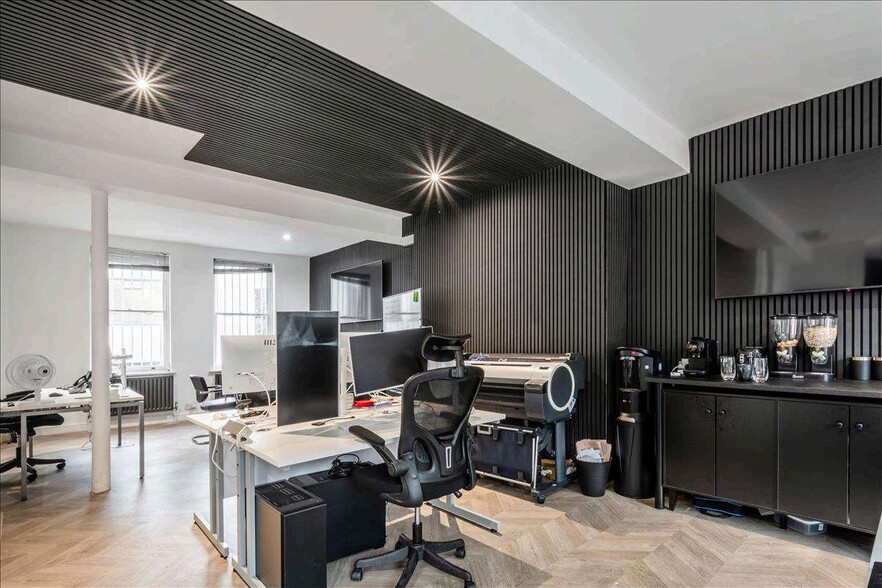 27 Holywell Row, Londres à louer - Photo intérieure – Image 1 sur 6