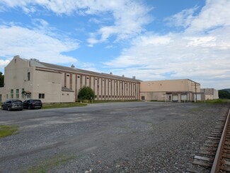 Plus de détails pour 40 3rd St, Walnutport, PA - Industriel/Logistique à louer