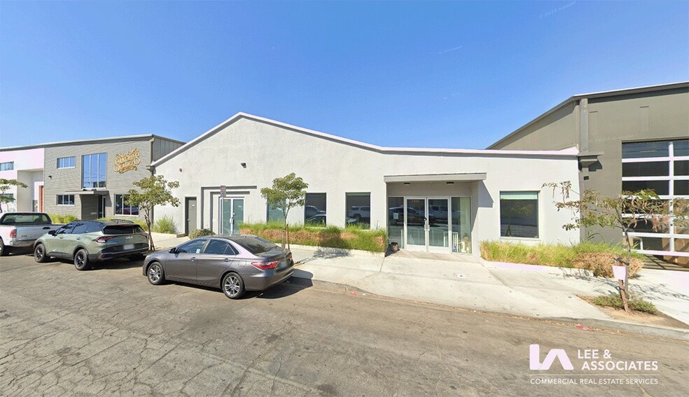 1345 Orizaba Ave, Long Beach, CA à louer - Photo de l’immeuble – Image 1 sur 2