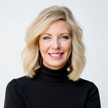 Karen Tehrani