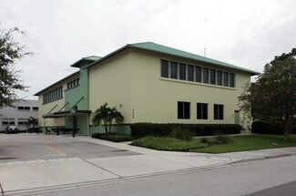 Plus de détails pour 2089 Hawthorne St, Sarasota, FL - Médical à louer