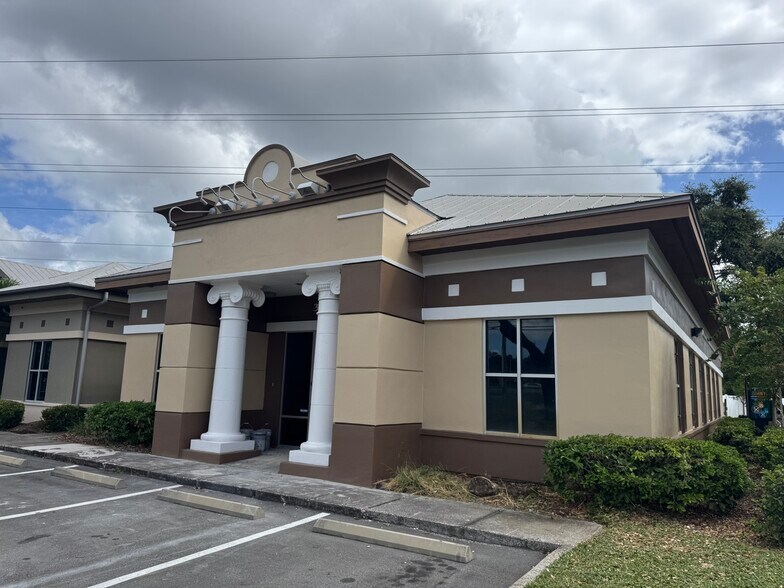 32699 US Highway 19 N, Palm Harbor, FL à louer - Photo de l’immeuble – Image 3 sur 17