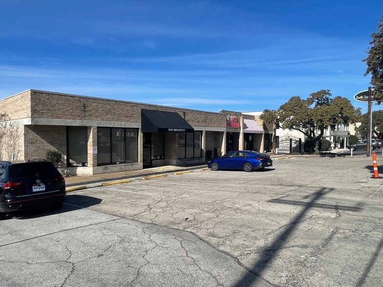 8001-8003 Broadway St, San Antonio, TX à louer - Photo de l’immeuble – Image 1 sur 14