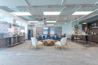 2125 Biscayne Blvd, Miami, FL à louer Photo intérieure– Image 2 sur 10