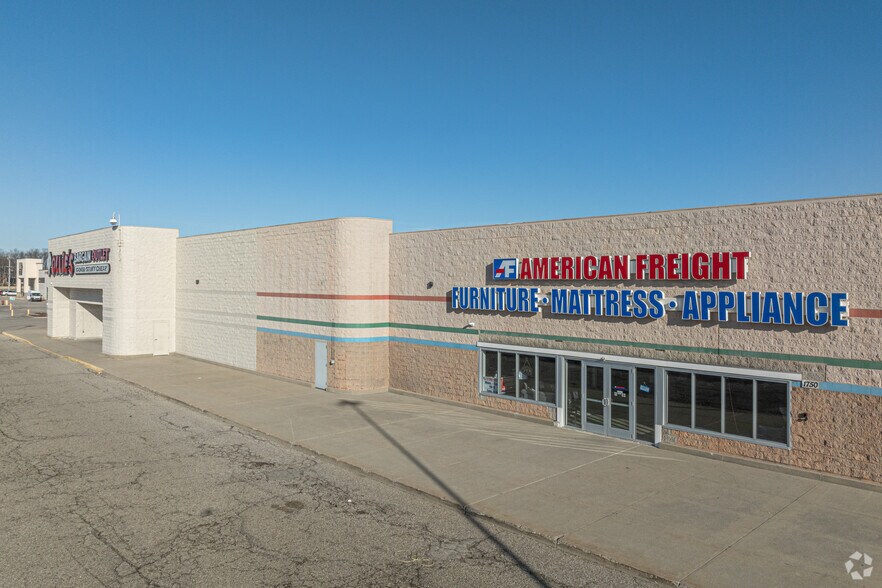 1730-1740 E Sherman Blvd, Muskegon, MI à louer - Photo de l’immeuble – Image 3 sur 13