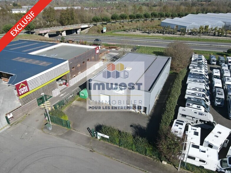Local d’activités dans La Mézière à louer - Aérien – Image 1 sur 6