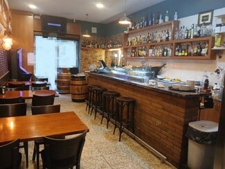 Plus de détails pour Local commercial à louer