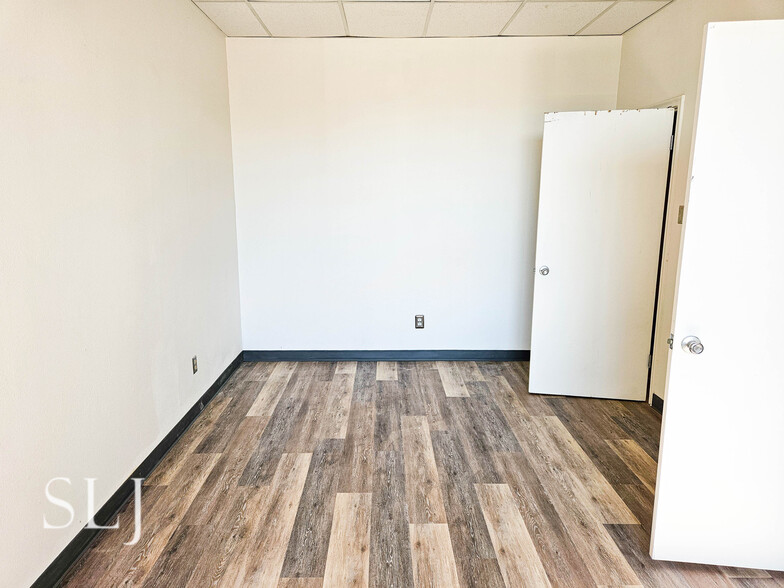 1347 Conant St, Dallas, TX à louer - Photo de l’immeuble – Image 3 sur 6