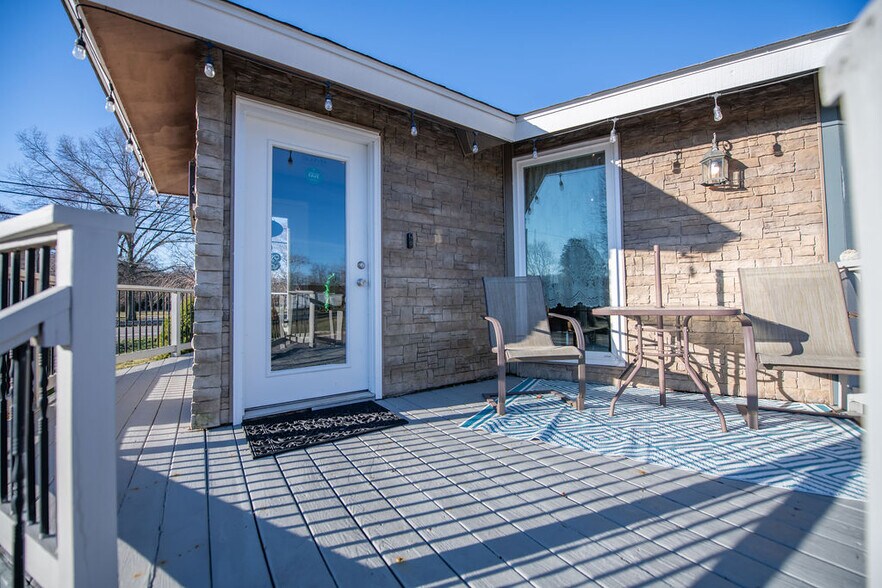 411 W Canal St, Malvern, OH à vendre - Photo de l’immeuble – Image 2 sur 32