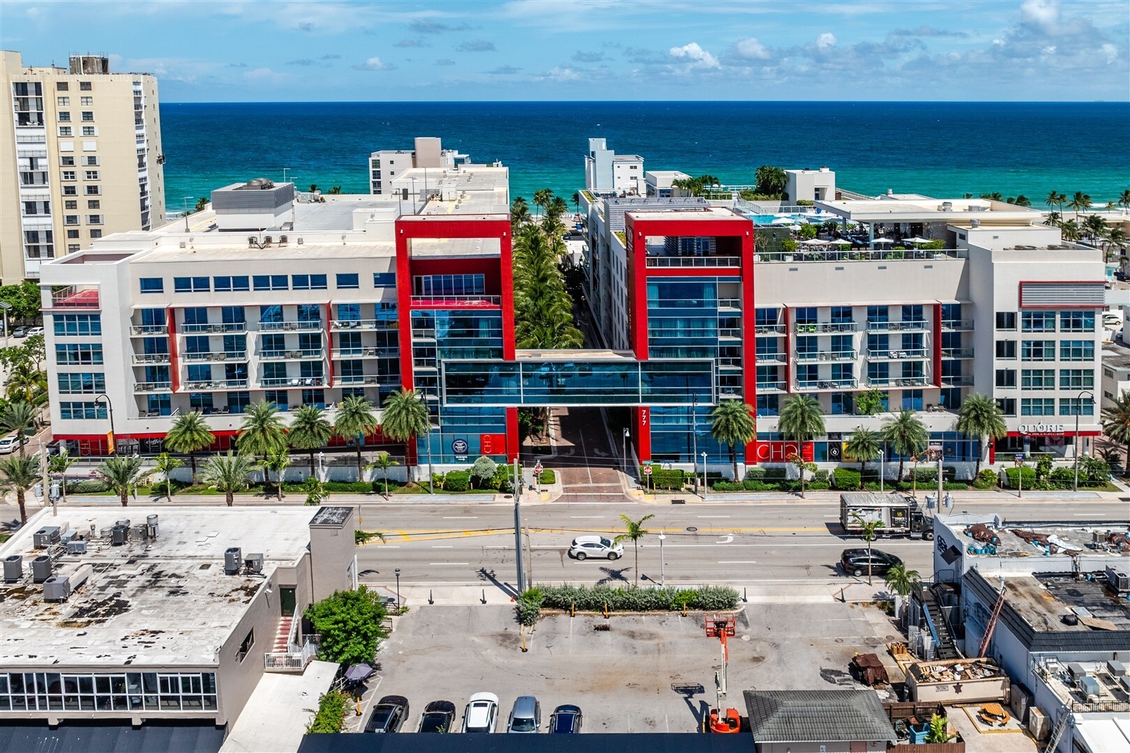 777 N Ocean Dr, Hollywood, FL à vendre Photo de l’immeuble– Image 1 sur 14