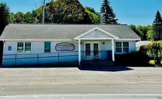 Plus de détails pour 7659 Lake St, Bear Lake, MI - Bureau à vendre