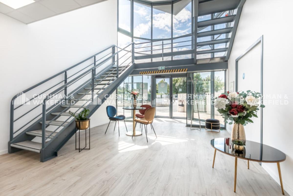 17 Rue Salvador Allende, Poitiers à louer Hall d’entrée– Image 1 sur 7