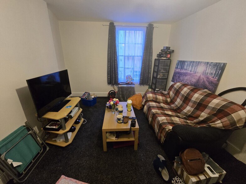 15 Fore St, Liskeard à vendre - Photo de l’immeuble – Image 3 sur 10