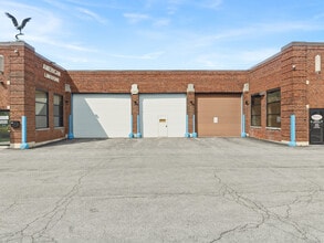 701 Hiawatha Blvd E, Syracuse, NY à vendre Photo de l’immeuble– Image 2 sur 32