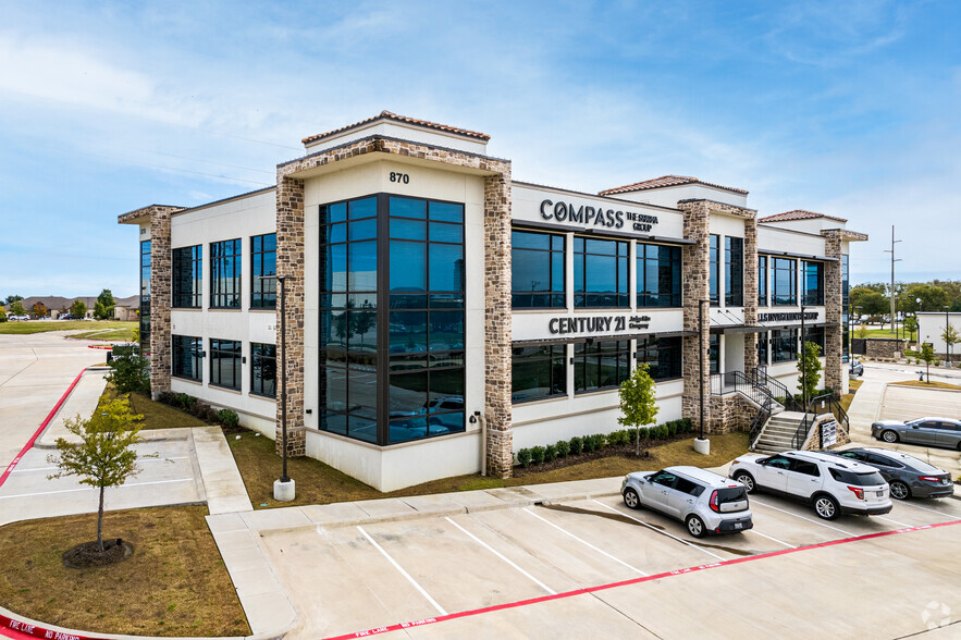 870 International Pky, Flower Mound, TX à louer - Photo de l’immeuble – Image 3 sur 6