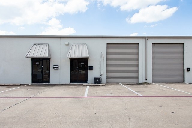 500 S Belt Line Rd, Irving, TX à louer - Photo de l’immeuble – Image 2 sur 20