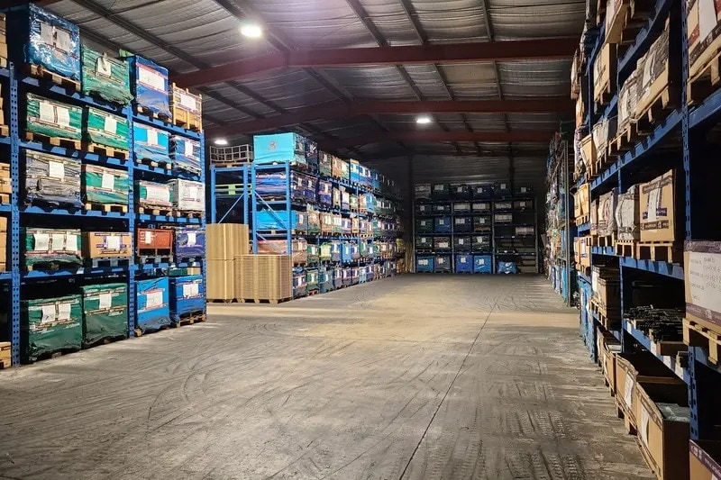 Local d’activités dans Béziers à louer - Photo intérieure – Image 2 sur 3