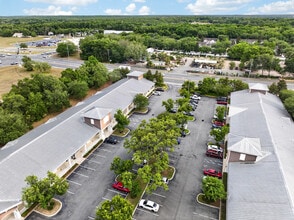 733 & 737 County Road 466, Lady Lake, FL - Vue aérienne vue de carte - Image1