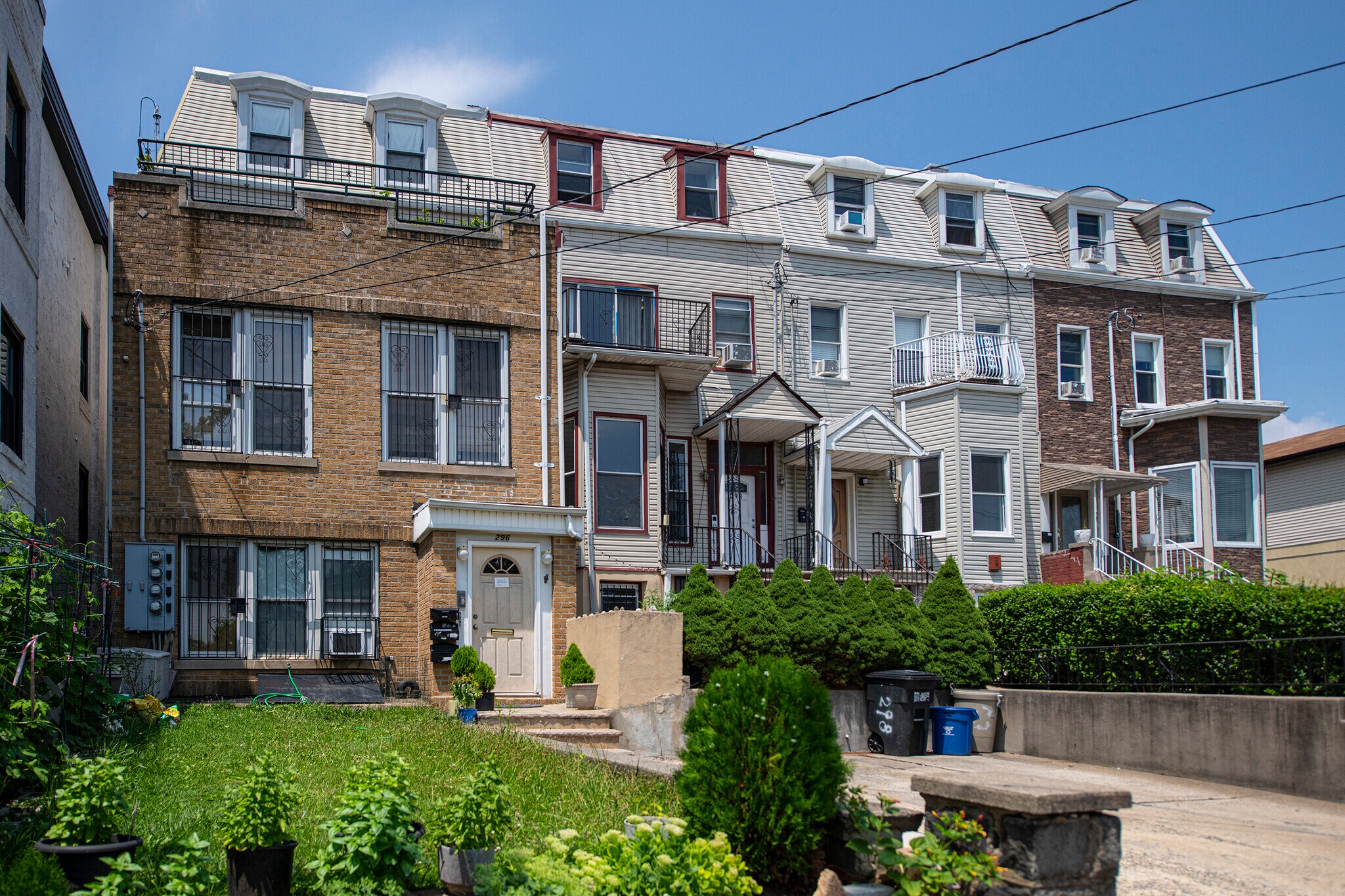 296-302 Paterson Plank Road Portfolio portefeuille de 4 biens à vendre sur LoopNet.fr Photo de l’immeuble– Image 1 sur 19