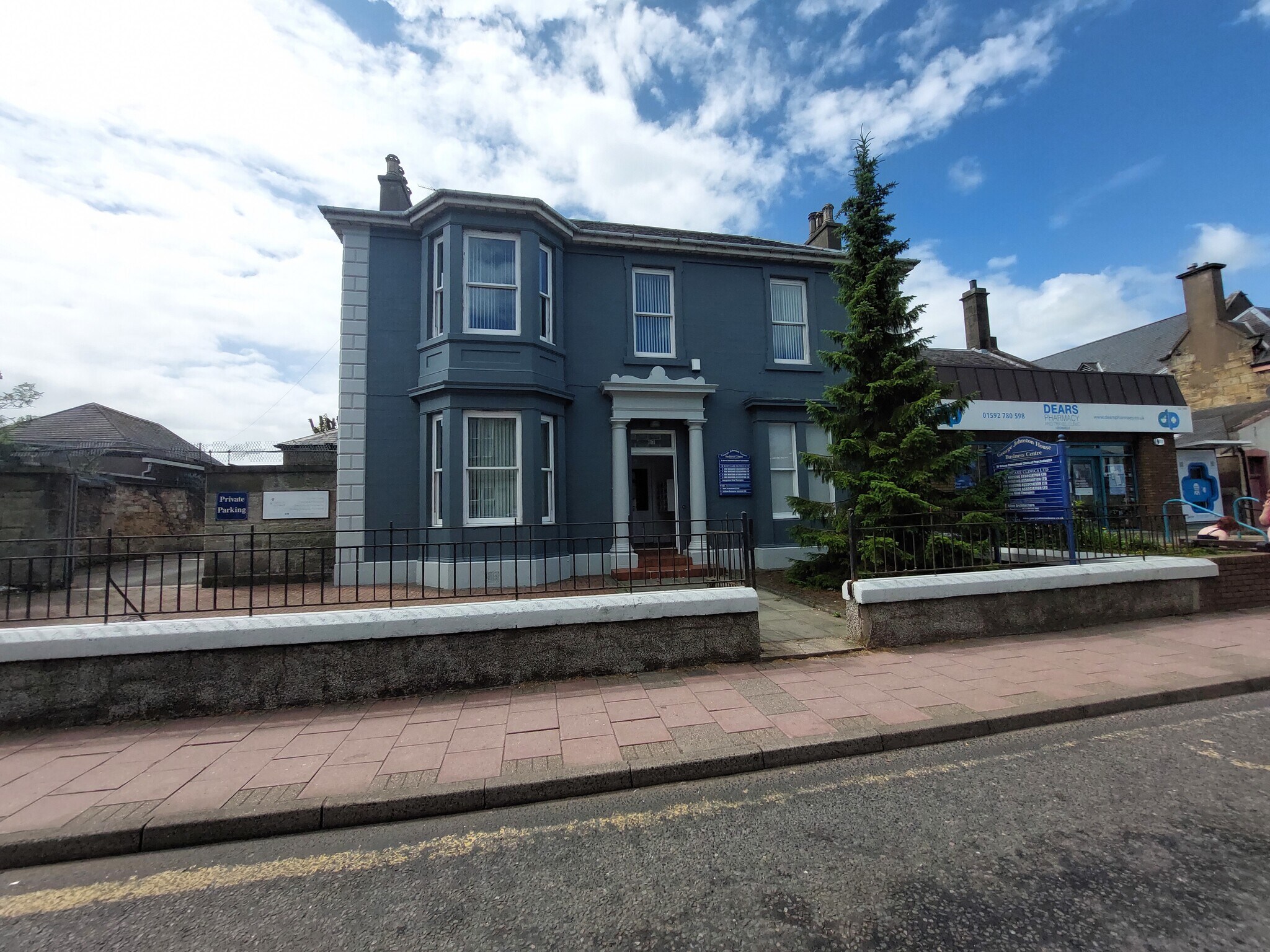 61 Bank St, Lochgelly à louer Photo de l’immeuble– Image 1 sur 11