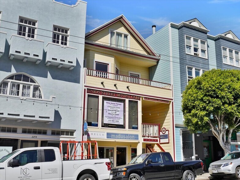 2250 Union St, San Francisco, CA à vendre - Photo de l’immeuble – Image 2 sur 64