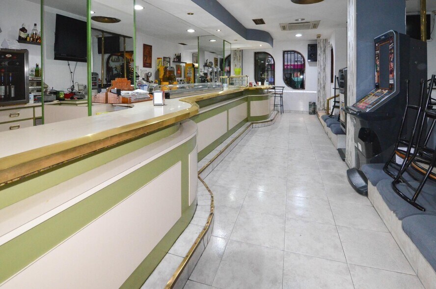 Gran Vía De, 71, Salamanca, Salamanca à louer - Photo de l’immeuble – Image 3 sur 8