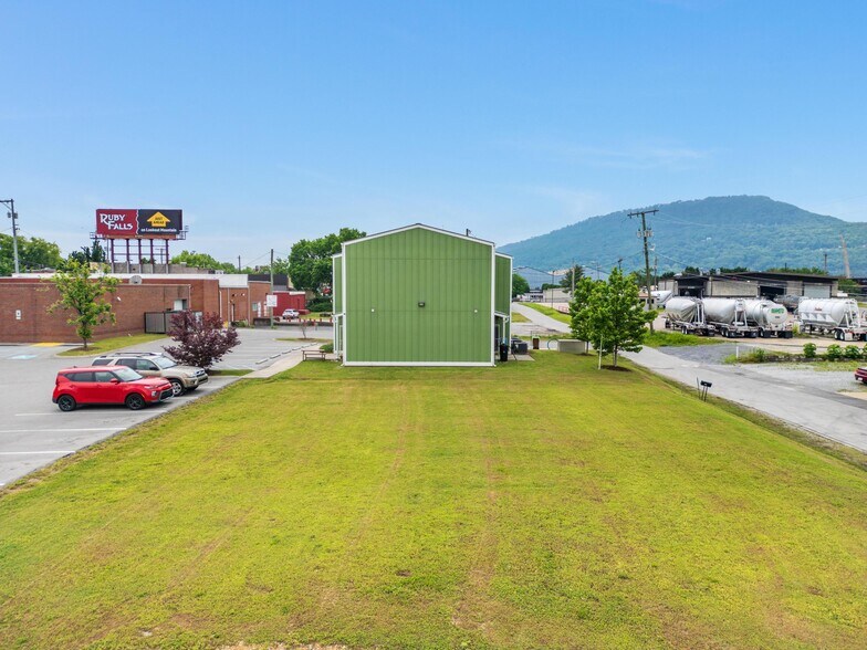 2406 Sidney St, Chattanooga, TN à vendre - Aérien – Image 1 sur 14