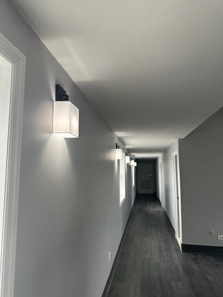 Plus de détails pour 1837 Steinway St, Astoria, NY - Bureau à louer