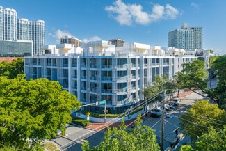 Plus de détails pour 3339 Virginia St, Coconut Grove, FL - Bureau/Local commercial à louer