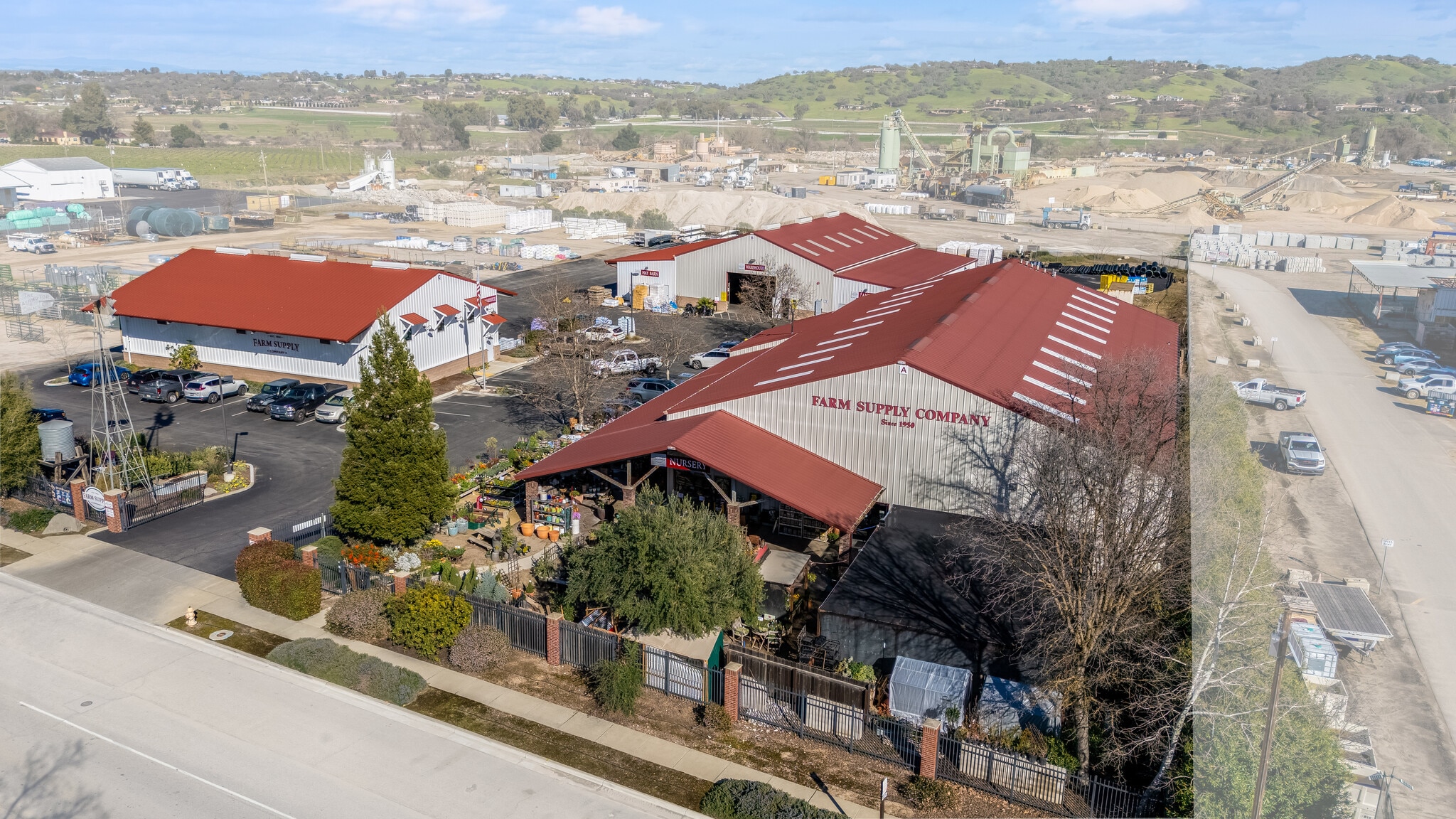 2450 Ramada Dr, Paso Robles, CA à vendre Photo principale– Image 1 sur 7