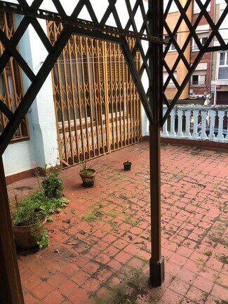 Plus de détails pour Logement à vendre