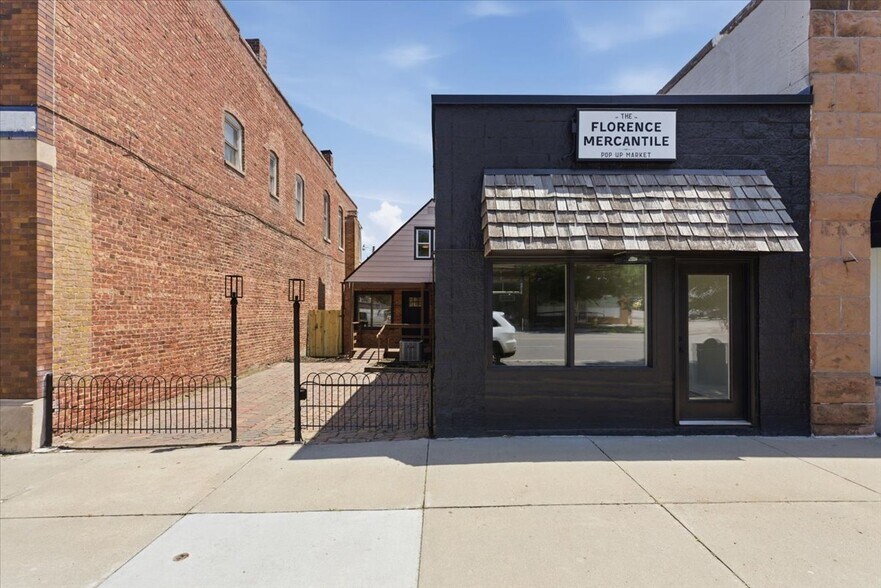 8603 N 30th St, Omaha, NE à louer - Photo de l’immeuble – Image 2 sur 19