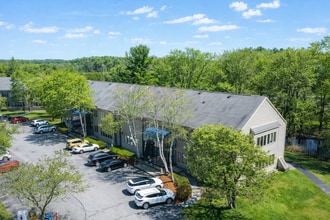 348-350 Park St, North Reading, MA à louer Photo de l’immeuble– Image 2 sur 13