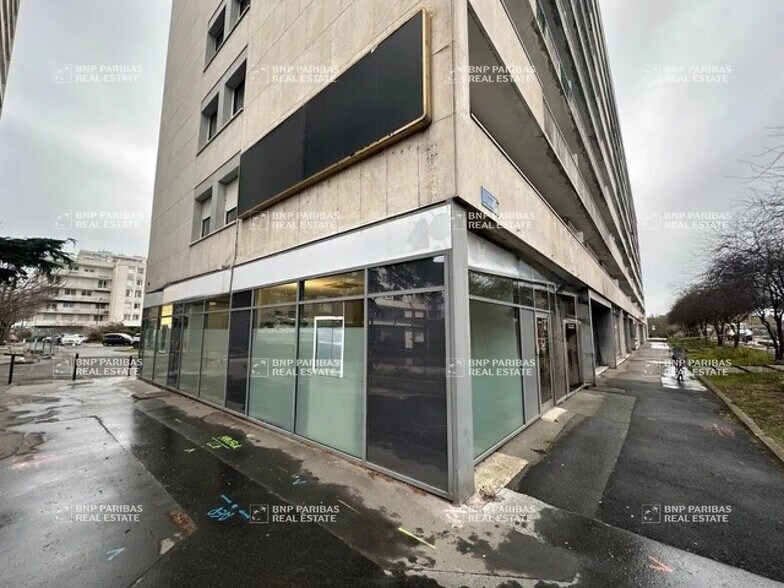 248 Avenue De Grammont, Tours à louer - Photo de l’immeuble – Image 2 sur 12