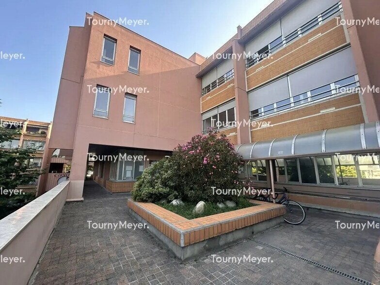 Bureau dans Toulouse à vendre - Photo de l’immeuble – Image 2 sur 11
